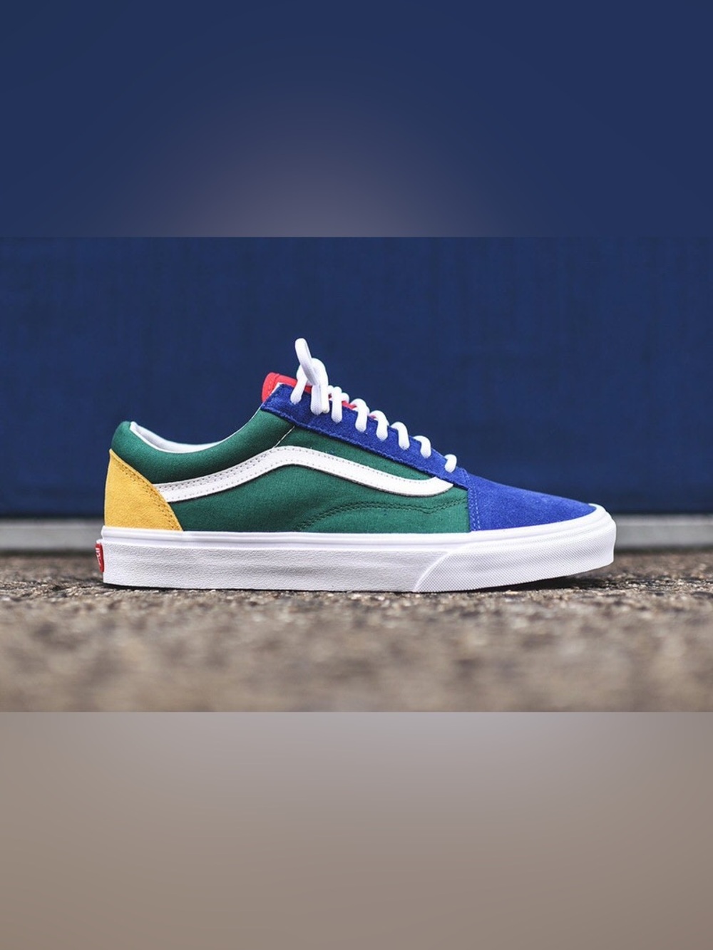 Vans Old Skool Yacht Club Size 9.5 Mens multicolor